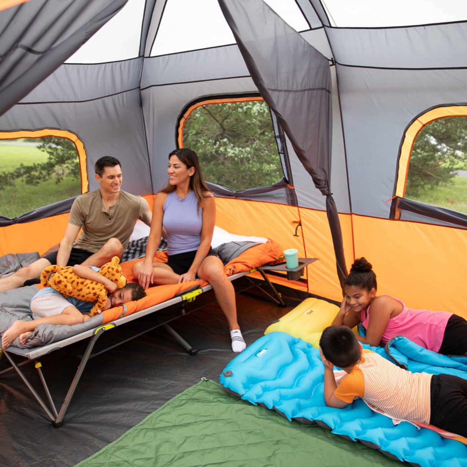 Sleeping Pad vs Cot: Find Your Perfect Camping Sleep Solution