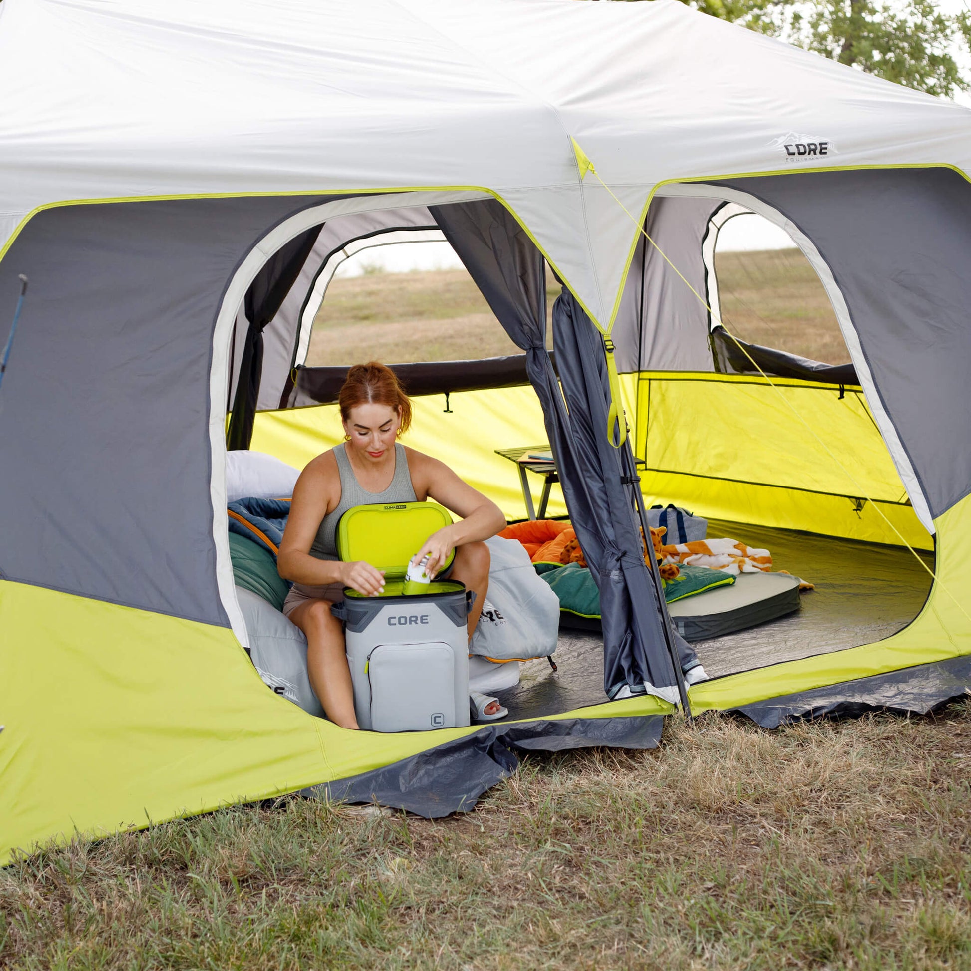 tent in english 10 Person Instant Cabin Tent – Core Equipment