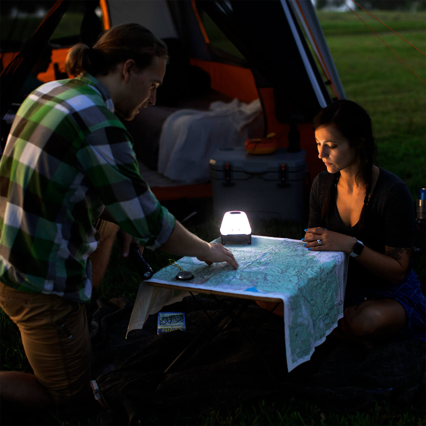 (未使用･未開封品)　CORE 750ルーメン キャンピングランタン CREE製高輝度LEDチップ搭載 CORE 750 Lumen Camping Lantern 0pbj0lf 750 Lumen Rechargeable Lantern – Core Equipment
