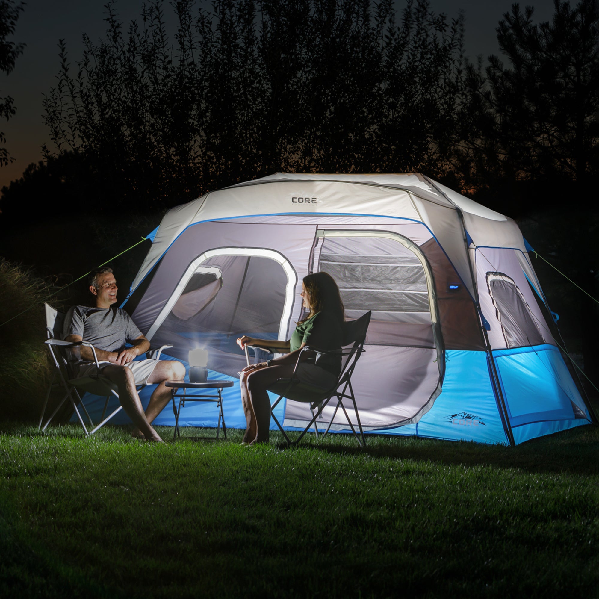 6 Person Lighted Instant Cabin Tent